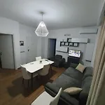 Flor De Mar Qerret Apartment