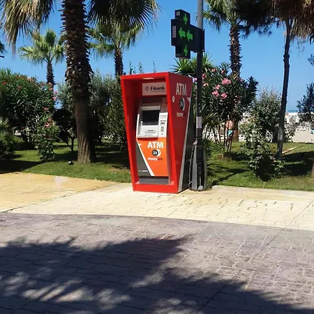 Flor De Mar Qerret Lägenhet Golem (Tirana)