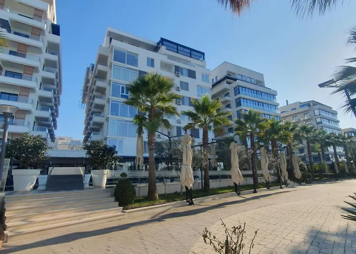 Flor De Mar Qerret Golem (Tirana)