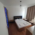 Flor De Mar Qerret * Golem (Tirana)