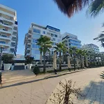 Flor De Mar Qerret Golem (Tirana)