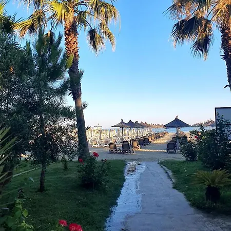 Flor De Mar Qerret Golem (Tirana)