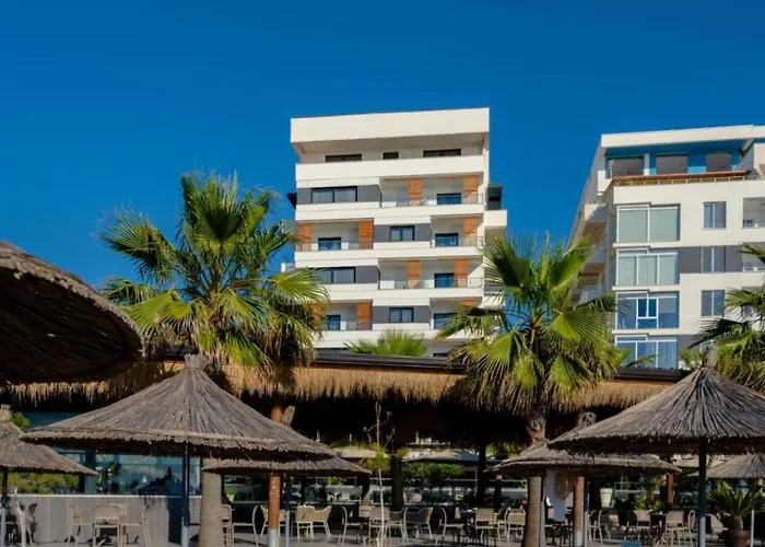 Flor De Mar Qerret アパート *